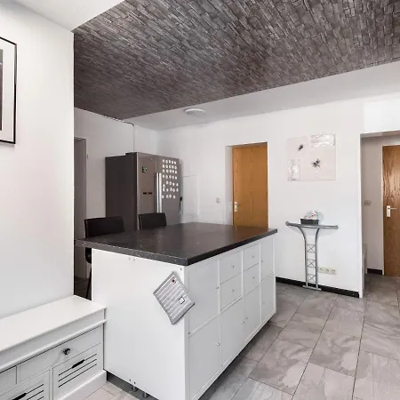 In Monschau-hoefen Mit Eigenem Garten * Alzen