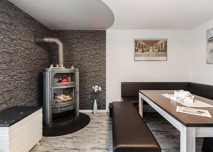 In Monschau-hoefen Mit Eigenem Garten *