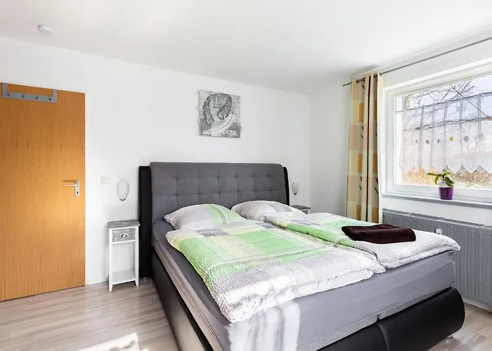 In Monschau-hoefen Mit Eigenem Garten