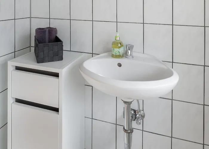 In Monschau-hoefen Mit Eigenem Garten Daire *