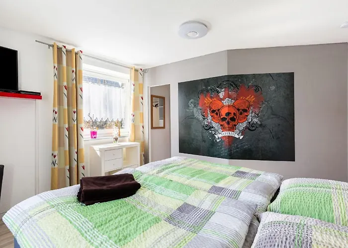 In Monschau-hoefen Mit Eigenem Garten * Alzen